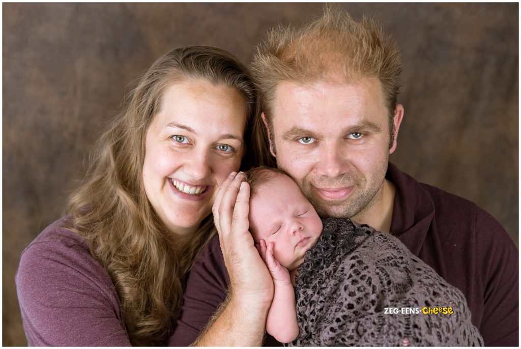 Newborn fotoshoot uitgebreid barendrecht