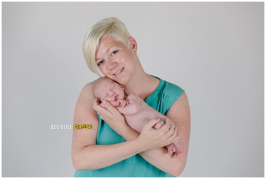 Newbornfotoshoot studio Rotterdam strand thema